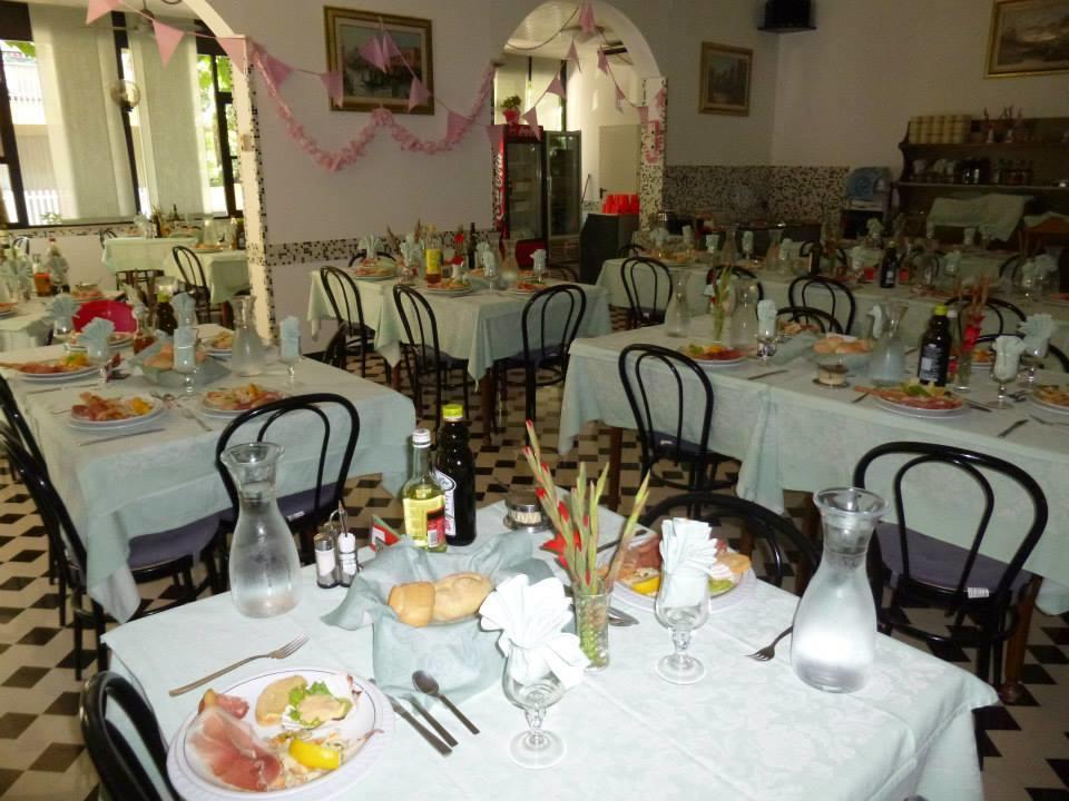 Hotel Villa Podgora Rimini Dış mekan fotoğraf