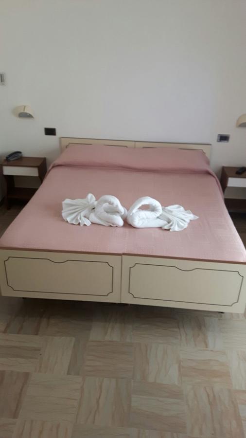 Hotel Villa Podgora Rimini Dış mekan fotoğraf