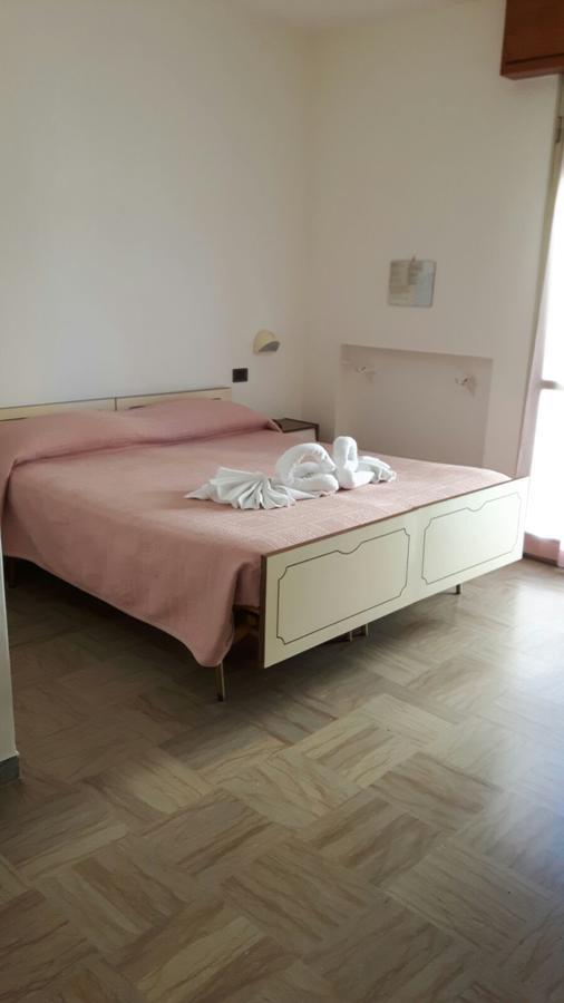 Hotel Villa Podgora Rimini Dış mekan fotoğraf